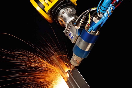 4KW Laser Cutting Machine Head Precitec SolidCutter Complex 3D Robot